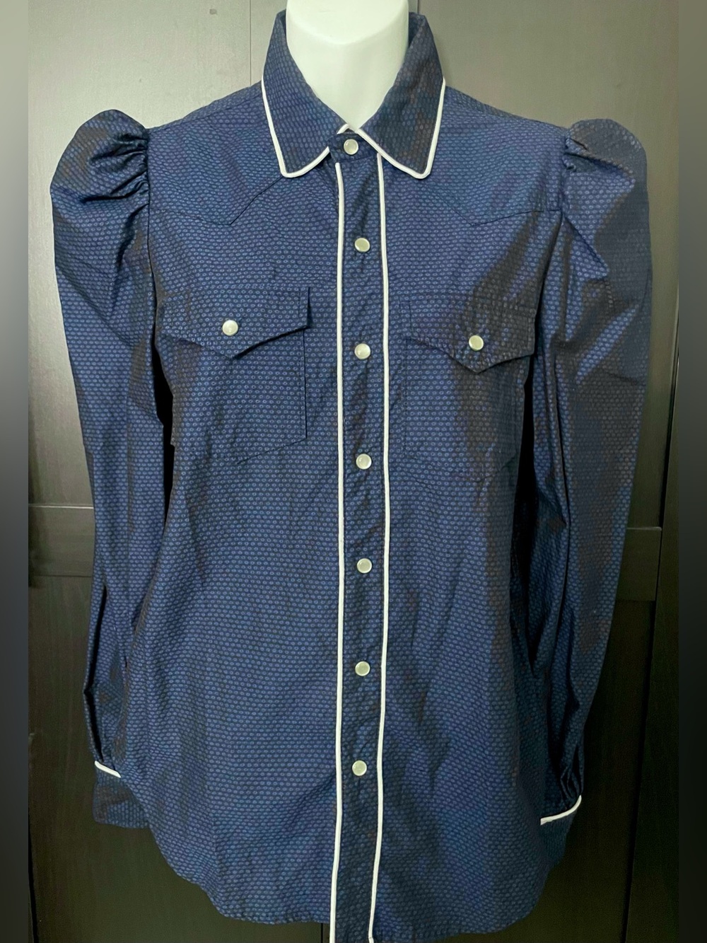 Greyson ~ Navy Jacquard Cotton Puff Long Sleeve Blouse with White Piping - Med